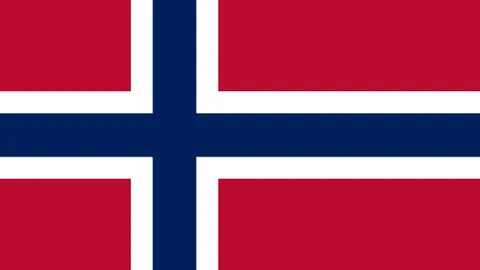 泰山门前惊魂！泽卡精妙斜传，克雷桑内切远射憾击立柱！